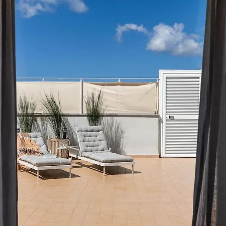 Attico In Centro Con Terrazze Vista Mare